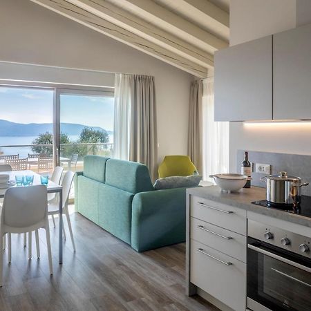 Relais Zenner Aparthotel Toscolano Maderno Exterior foto