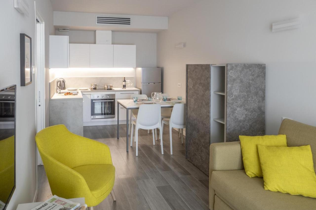 Relais Zenner Aparthotel Toscolano Maderno Exterior foto