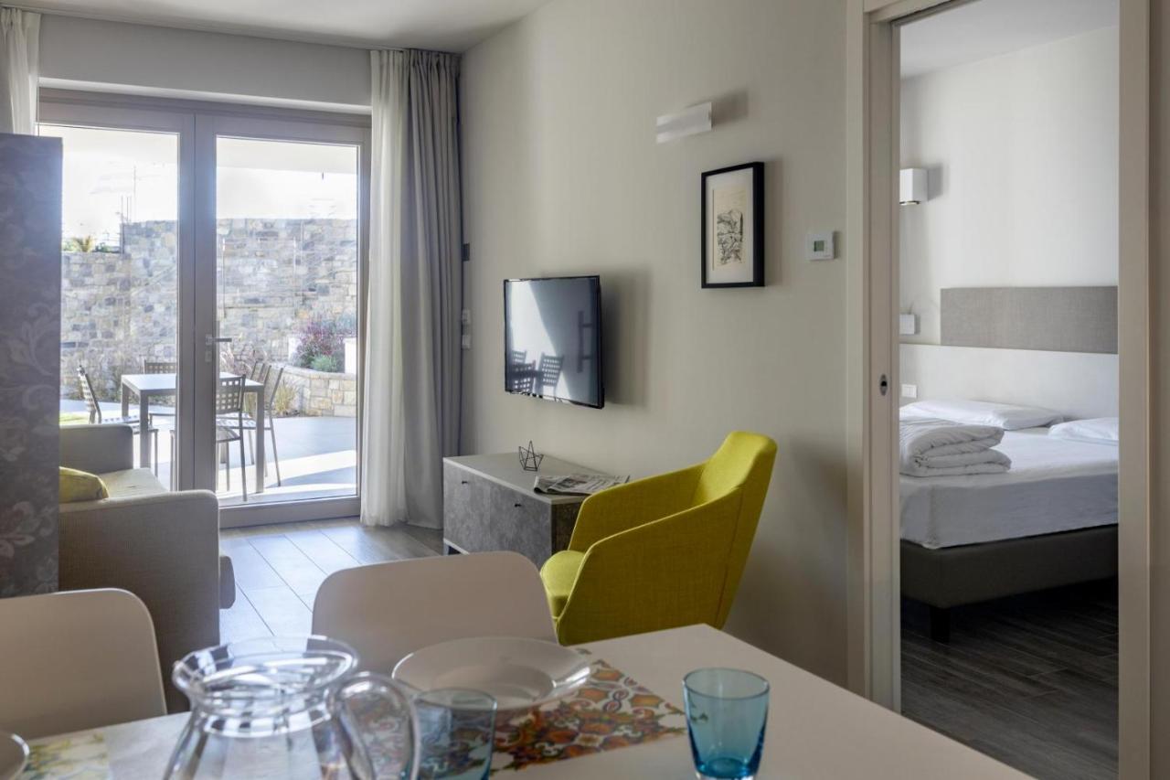 Relais Zenner Aparthotel Toscolano Maderno Exterior foto