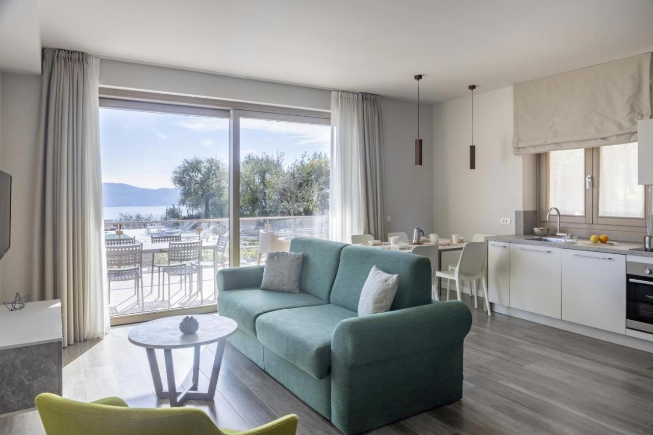 Relais Zenner Aparthotel Toscolano Maderno Exterior foto
