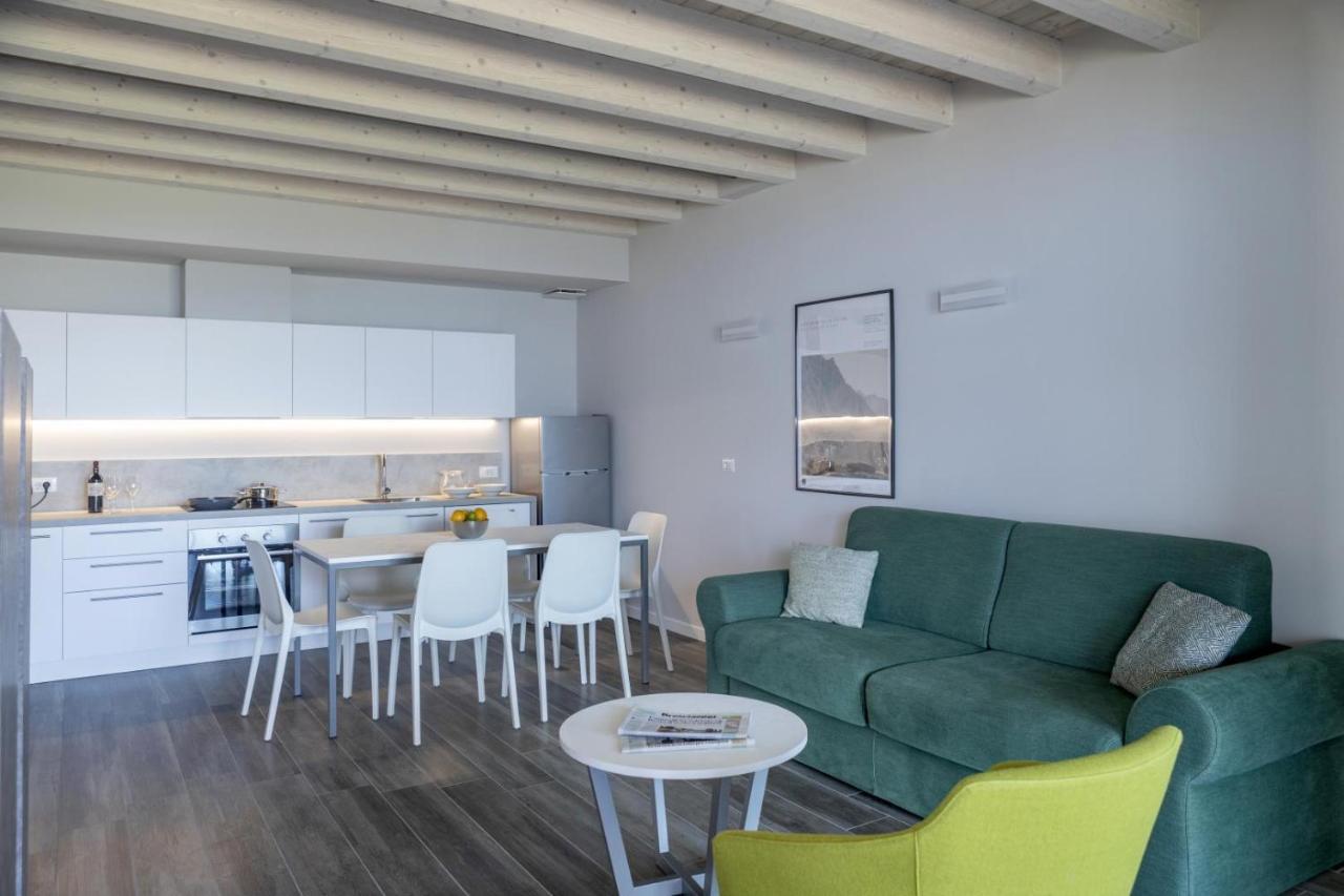 Relais Zenner Aparthotel Toscolano Maderno Exterior foto