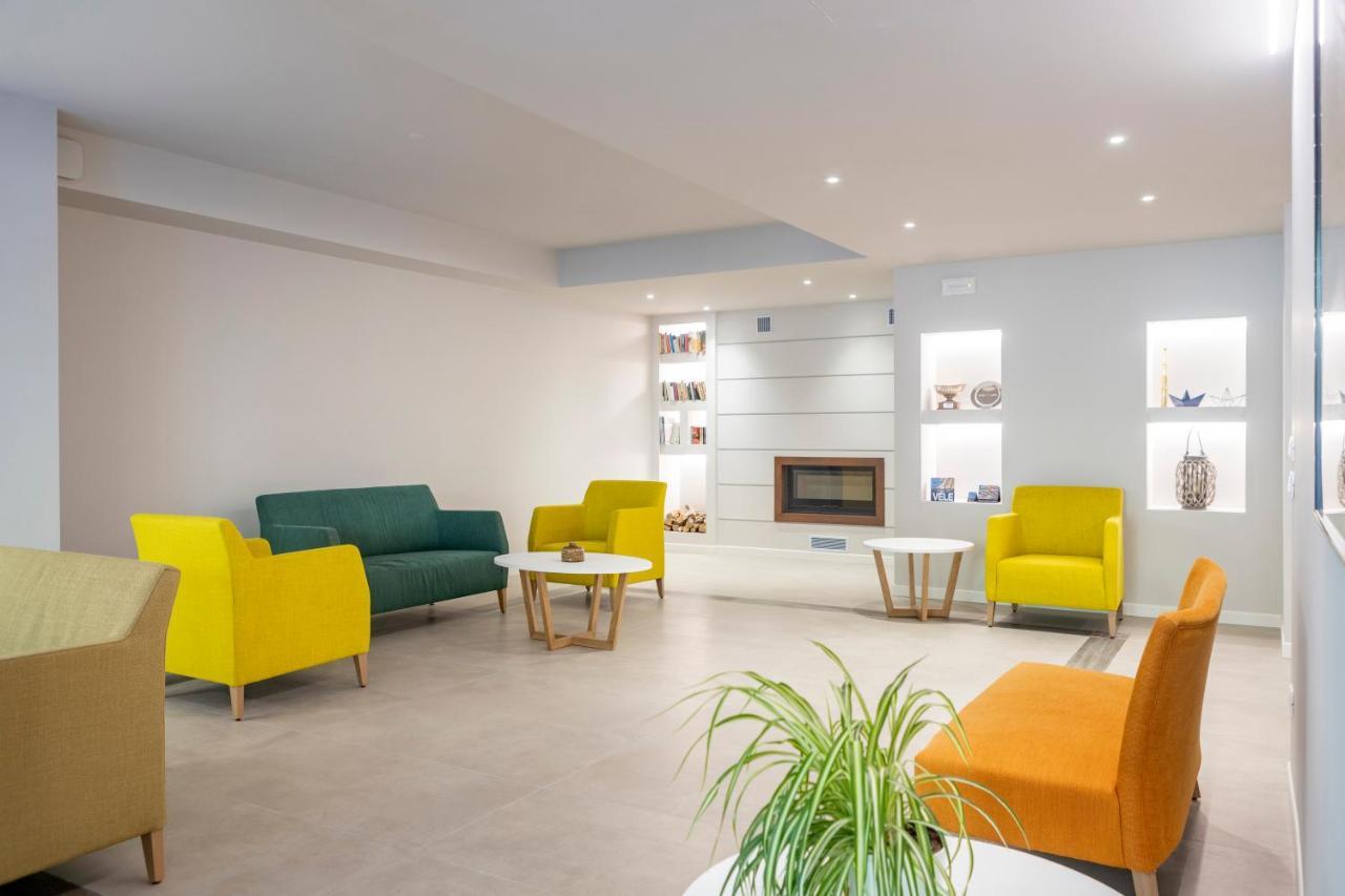 Relais Zenner Aparthotel Toscolano Maderno Exterior foto