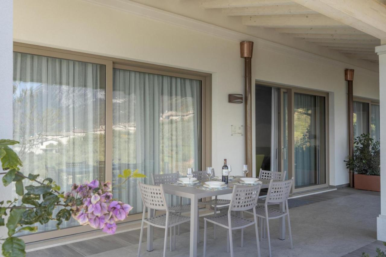 Relais Zenner Aparthotel Toscolano Maderno Exterior foto