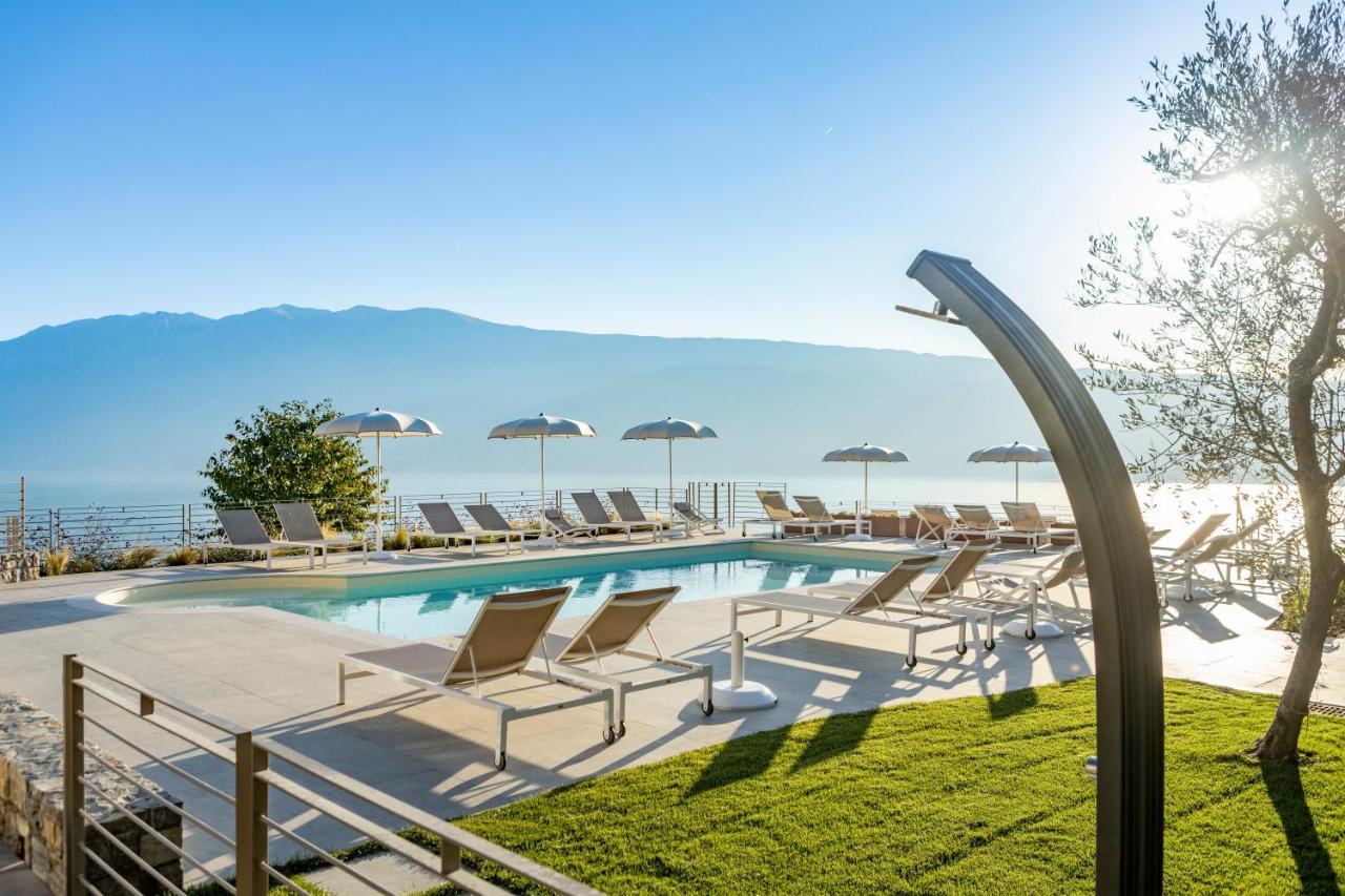 Relais Zenner Aparthotel Toscolano Maderno Exterior foto